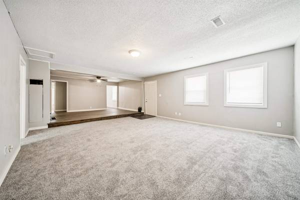 3181 S Davidson St, Wichita, KS 67210
