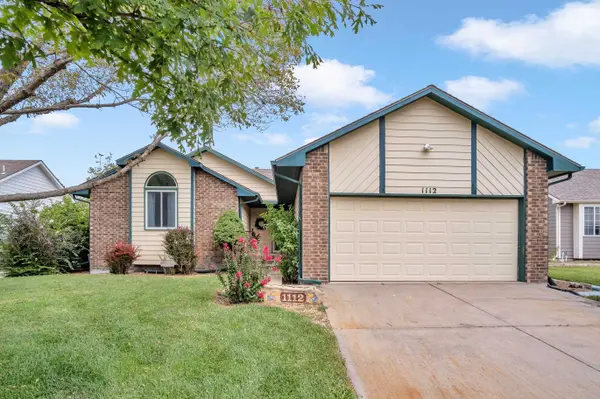 1112 Wedgewood Pl, Newton, KS 67114