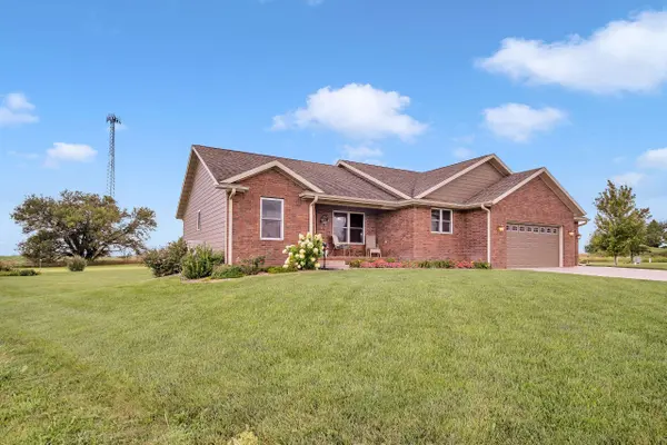 849 South Meadows Dr, Hesston, KS 67062