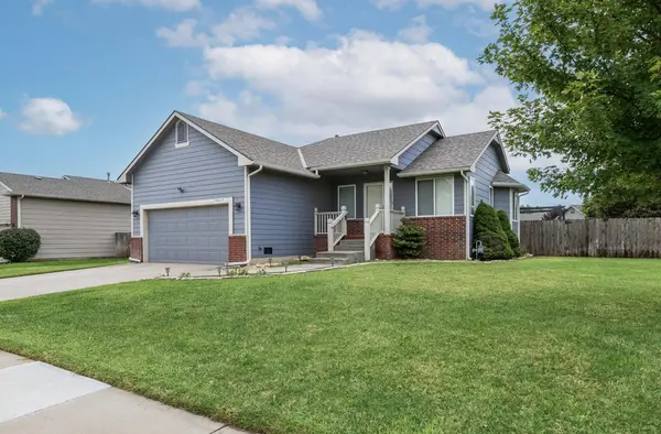10615 W Yosemite St, Wichita, KS 67215