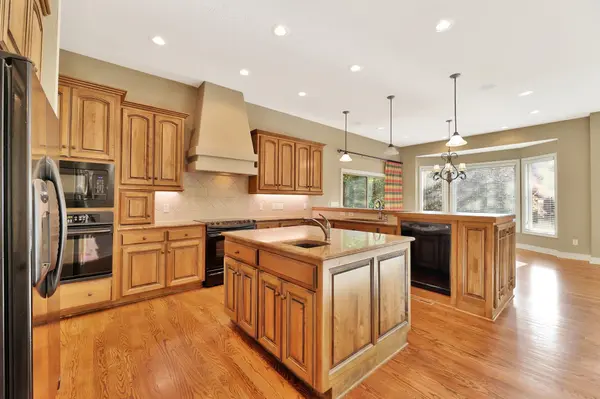 7 E Stonebridge Cir, Wichita, KS 67230