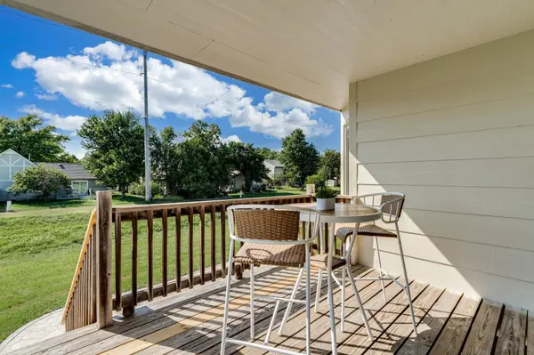 1485 S Shiloh Ct, Wichita, KS 67207