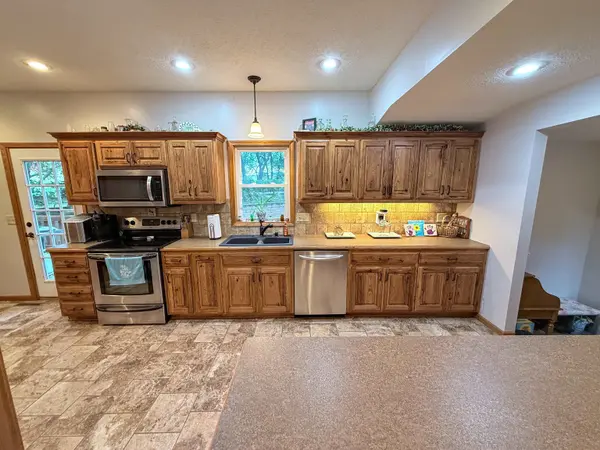 5626 Elbow Bluff Dr., Manhattan, KS 66502