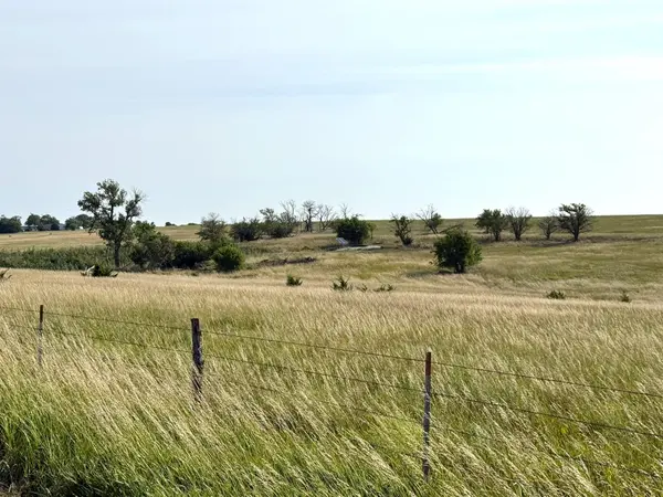 00000 N 20th Road, Glasco, KS 67445