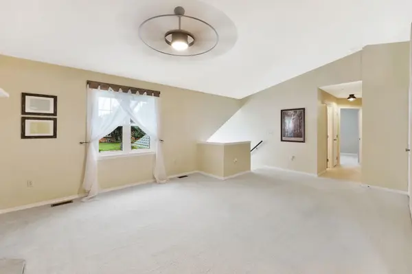 2369 N Sandplum St, Wichita, KS 67205