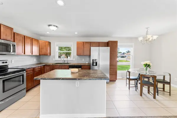 2636 Bret Ave, Salina, KS 67401