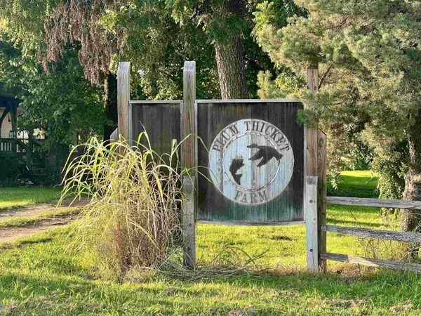 11292 NE Plumthicket Rd, Sharon, KS 67138