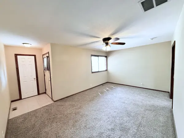 400 W E, Kingman, KS 67068