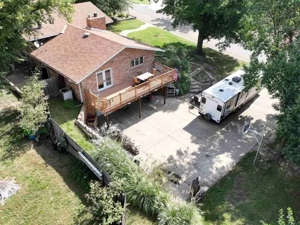 307 Kunkle Dr, Ellsworth, KS 67439