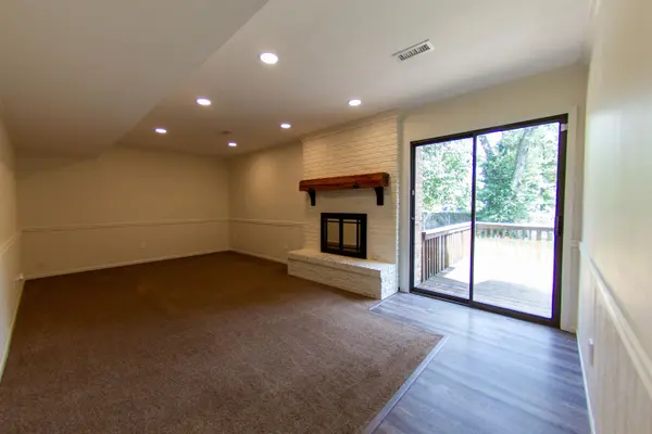 220 E park place Ct, Derby, KS 67037