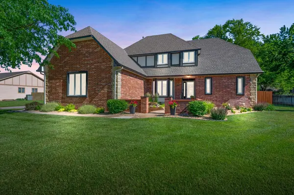 12206 W Hunters View St, Wichita, KS 67235