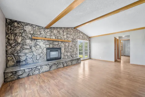 506 Plum Blue Cir, Benton, KS 67017