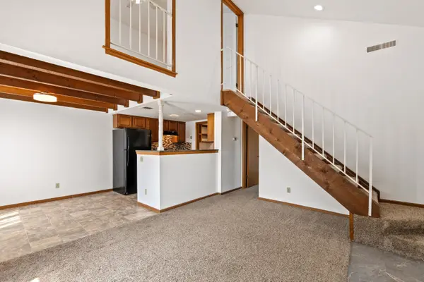 1717 S Cypress St Unit 421, Wichita, KS 67207