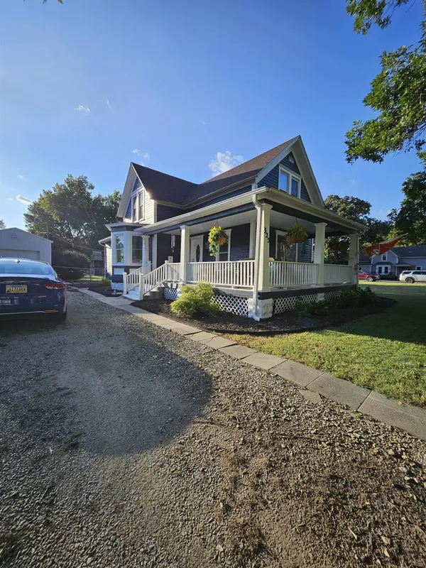 325 N Nelson St, Bennington, KS 67422
