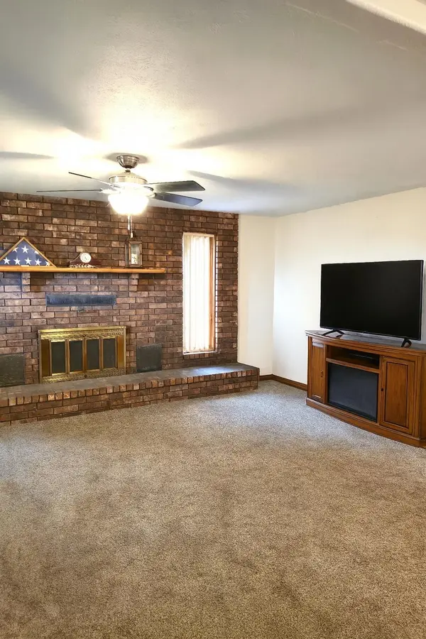 6310 N Dean Rd, Nickerson, KS 67561