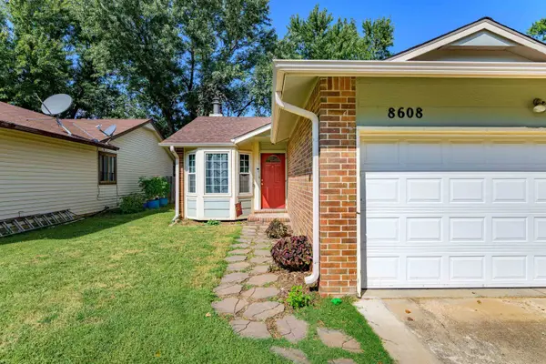 8608 W Nantucket, Wichita, KS 67212-6213