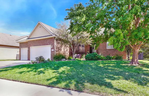 1918 N Peckham St, Wichita, KS 67230