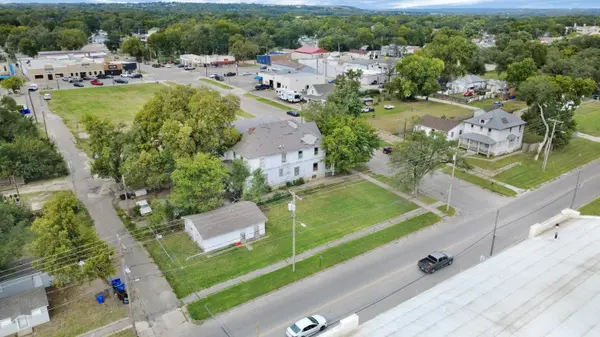 137 E 10th, Junction City, KS 66441-0000