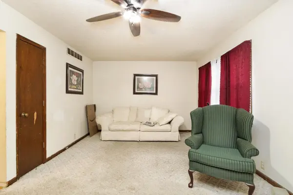 609 W 13th, Junction City, KS 66441-0000