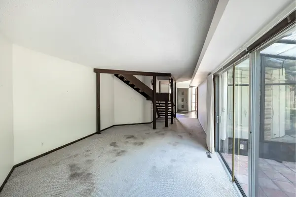 1600 N Fairfield, Wichita, KS 67208
