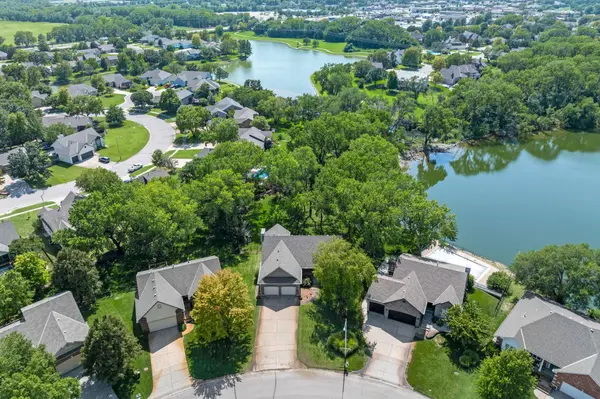 6509 W Clear Meadow St, Wichita, KS 67205