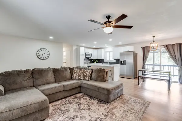 1209 N Helen St, Augusta, KS 67010