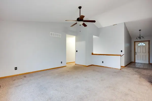 158 Chestnut Dr, Mulvane, KS 67110