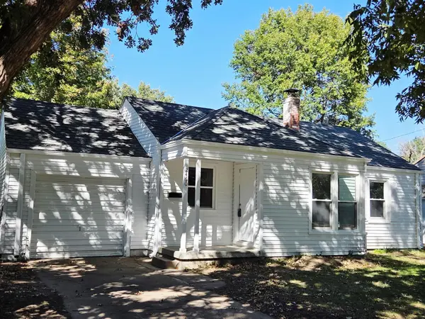 2460 E Aloma, Wichita, KS 67211