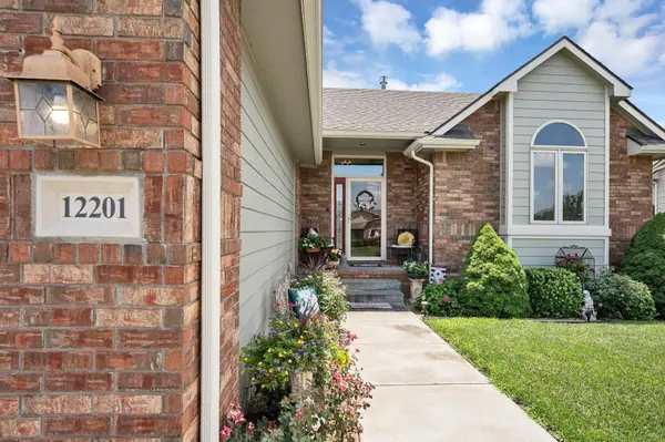 12201 E Andrea, Wichita, KS 67207