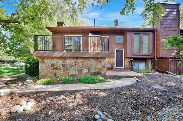 2421 S Yellowstone St #1704, Wichita, KS 67215