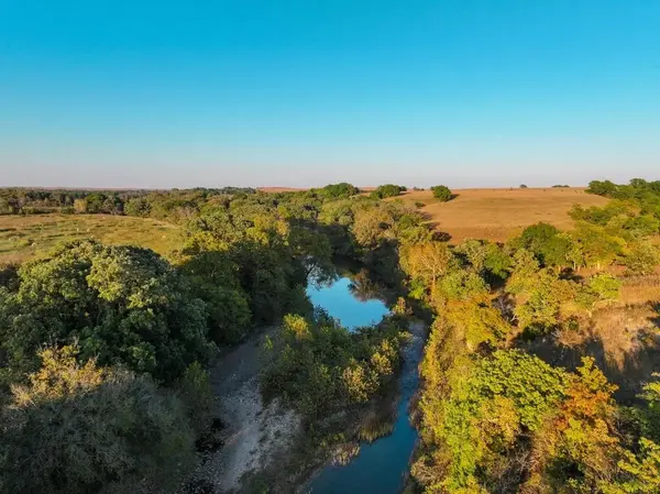 000 281ST RD, Cambridge, KS 67023