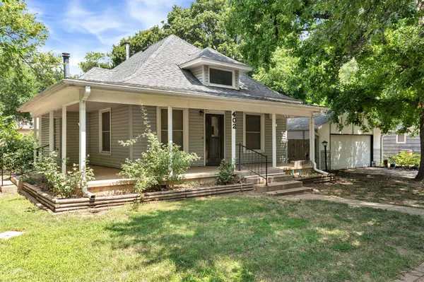 402 E 4th St, Haven, KS 67543