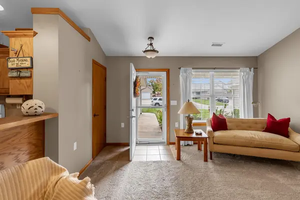 702 W Autumn Ridge Ct, Andover, KS 67002