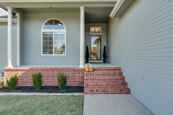 4460 N Rushwood St., Bel Aire, KS 67226-1475