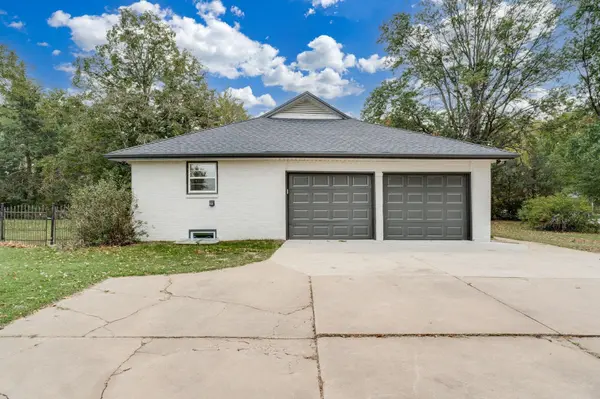 924 S Bristol Ter, Wichita, KS 67207