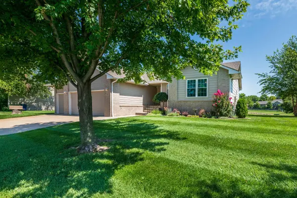 2322 N Covington St., Wichita, KS 67205-2182