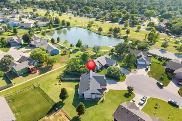 2541 E Ventnor Ct, Park City, KS 67219