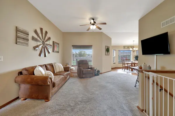2541 E Ventnor Ct, Park City, KS 67219