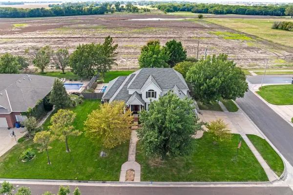 623 Homestead Ct, Colwich, KS 67030