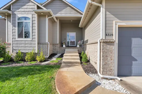 4319 N Cimarron St, Wichita, KS 67205