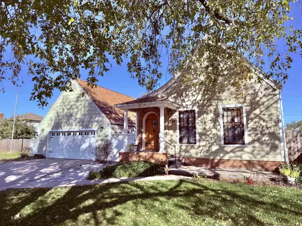 236 W A Ave, Kingman, KS 67068