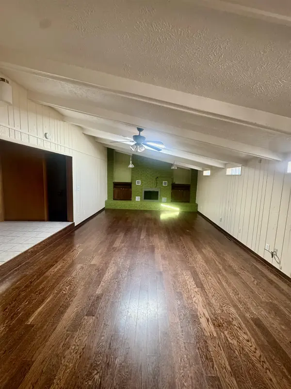 1127 Western Dr, Liberal, KS 67901