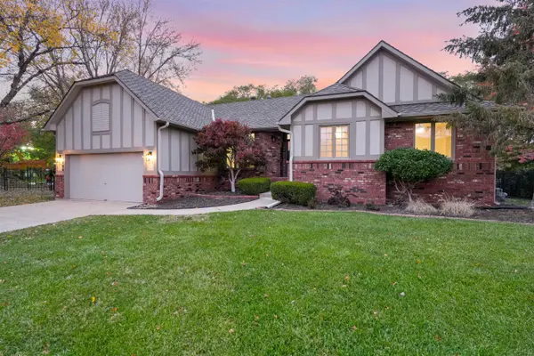 10106 E Mainsgate Cir, Wichita, KS 67226