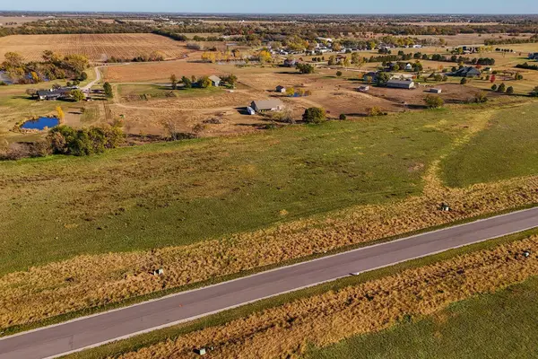 6 N Cypress St., Derby, KS 67037