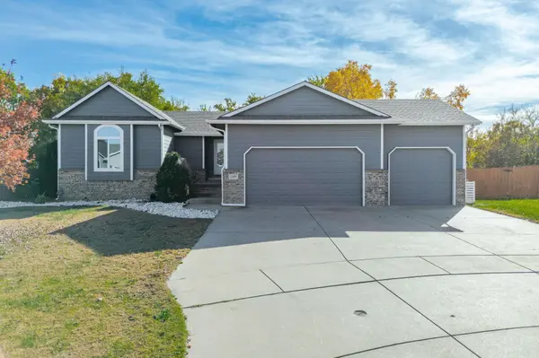11009 W Hadden Circle, Wichita, KS 67215