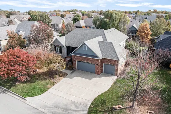 1612 S Logan Pass, Andover, KS 67002