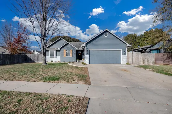 10912 W Central Park St, Wichita, KS 67205