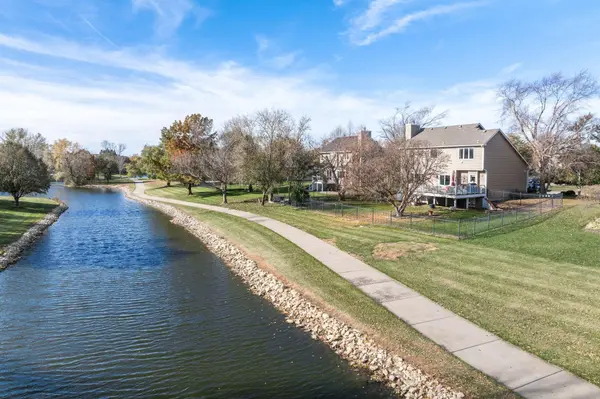 2410 N Watersedge Cir, Wichita, KS 67205