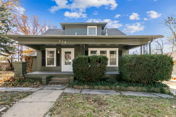 239 E Summit,  Augusta,  KS 67010-0000