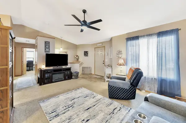 1327 E Berlin, Haysville, KS 67060